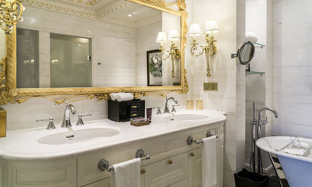 Tianjin Ritz-Carlton Room